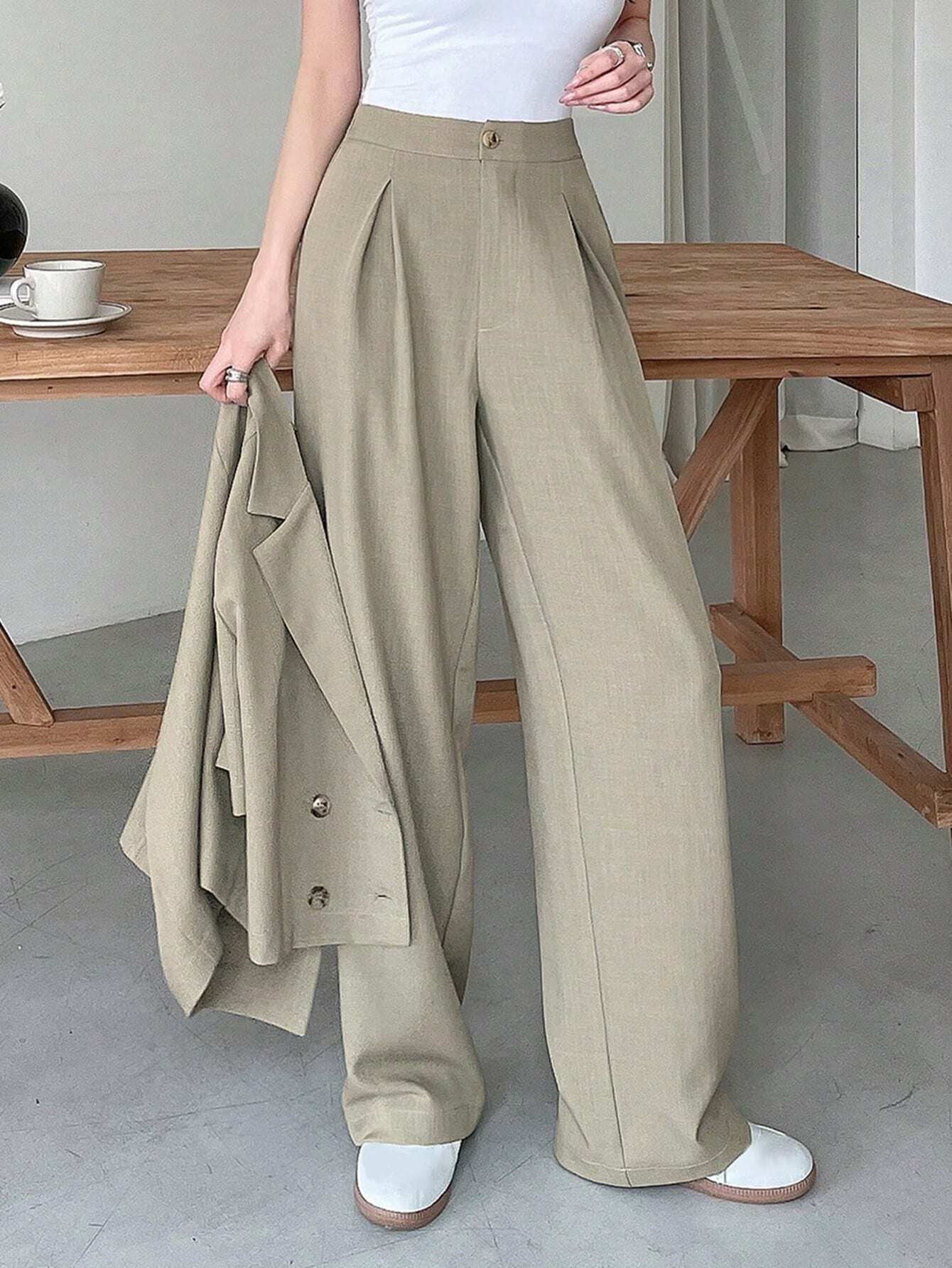 DAZY Women Two Pieces Short Sleeve Suit Jacket and Suit Pants Casual Loose Commute Set